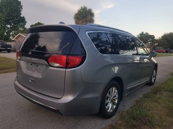 2018 Chrysler - Image 20 of 31
