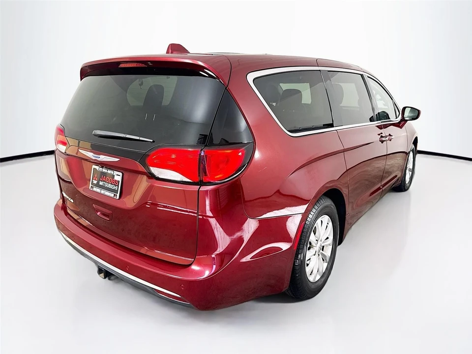 2018 Chrysler - Image 7 of 21