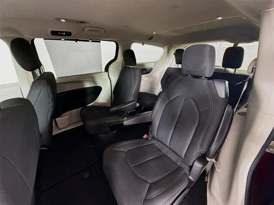 2018 Chrysler - Image 21 of 21