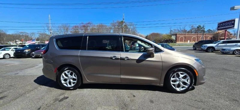 2018 Chrysler - Image 3 of 8