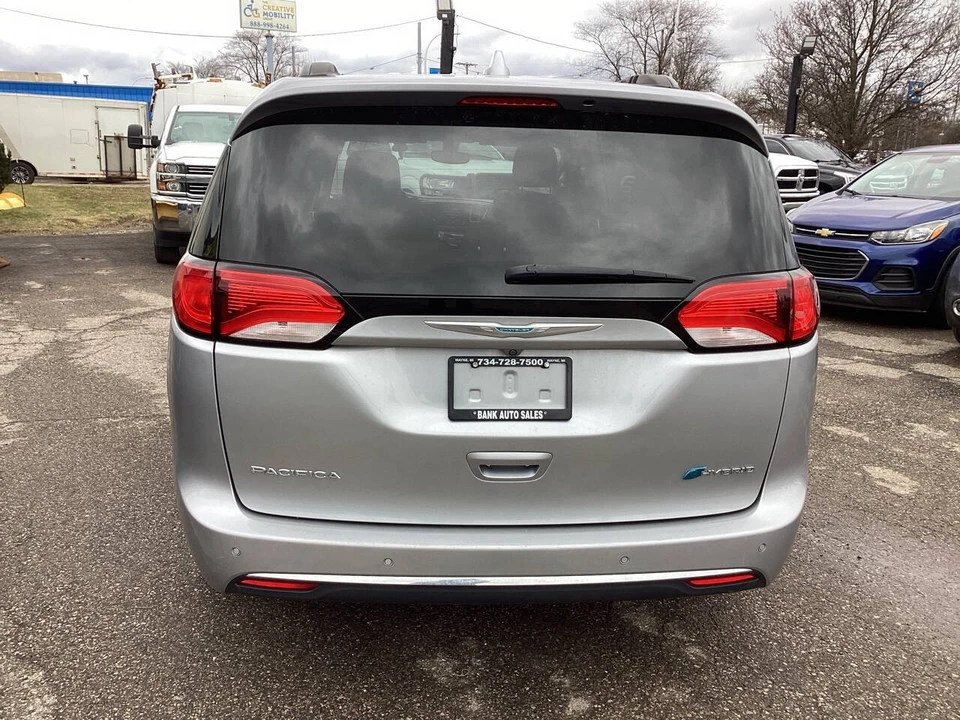 2018 Chrysler - Image 10 of 21
