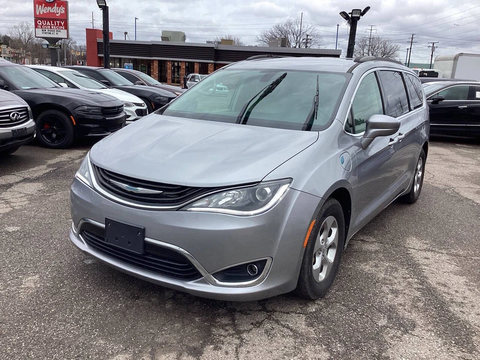 2018 Chrysler - Image 4 of 21