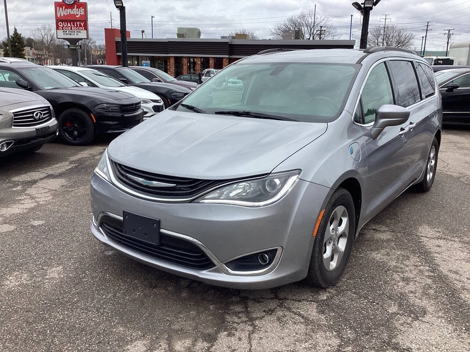 2018 Chrysler - Image 5 of 21
