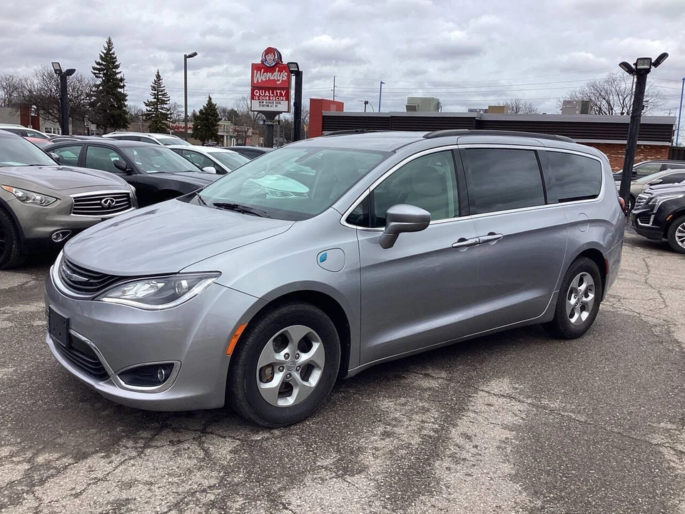 2018 Chrysler - Image 6 of 21