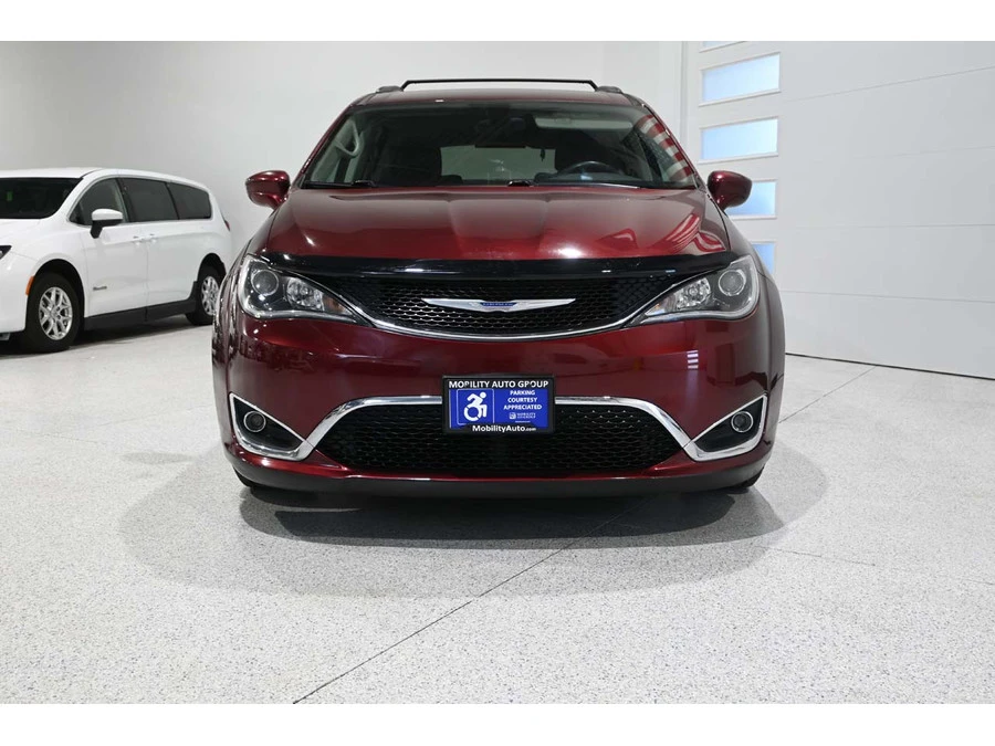 2018 Chrysler - Image 4 of 12