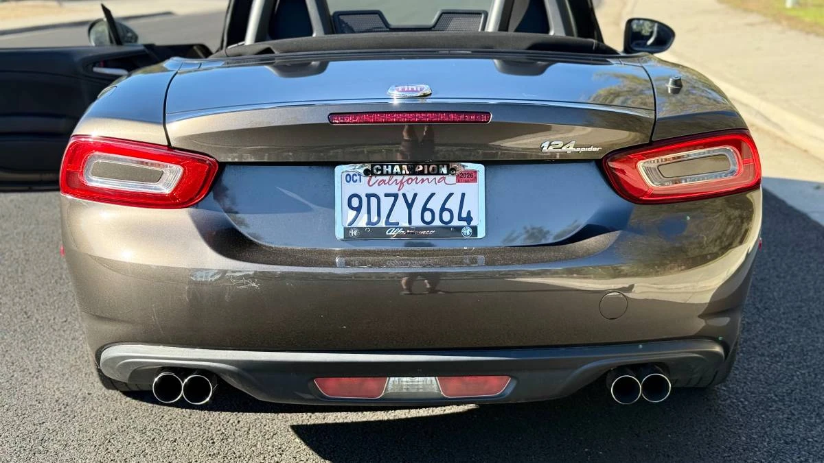 2018 Fiat 124 Spider - Image 14 of 20