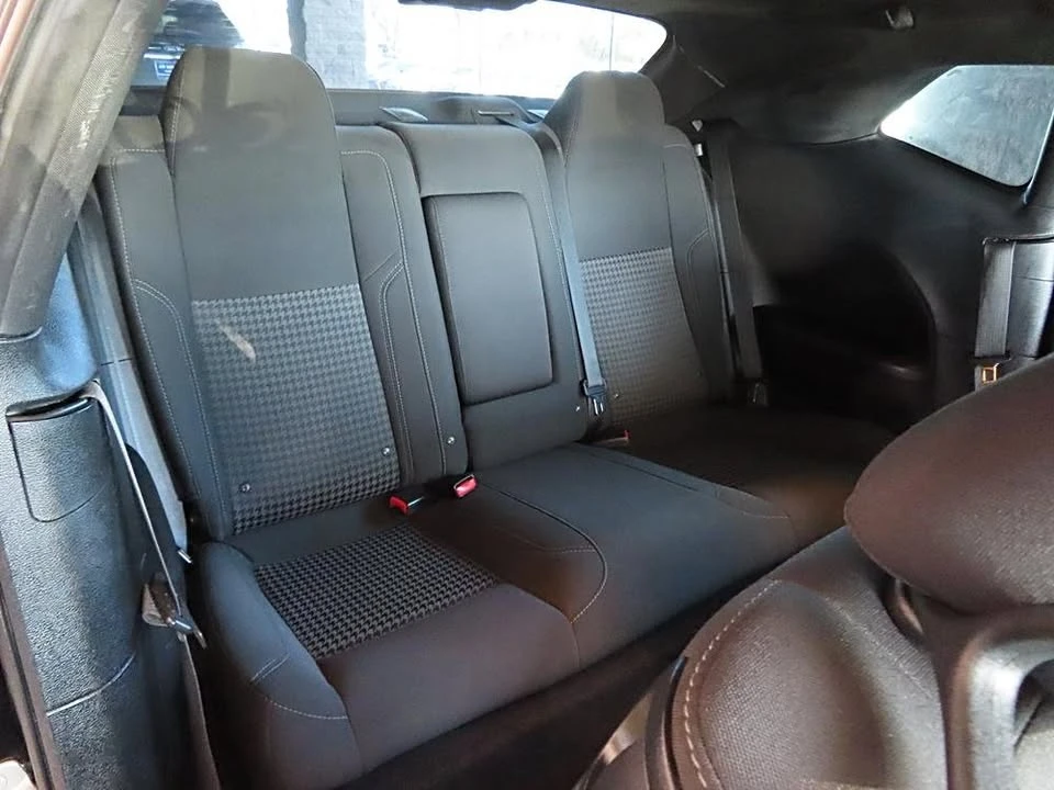 2018 Dodge Challenger 3rd Gen - Image 9 of 19