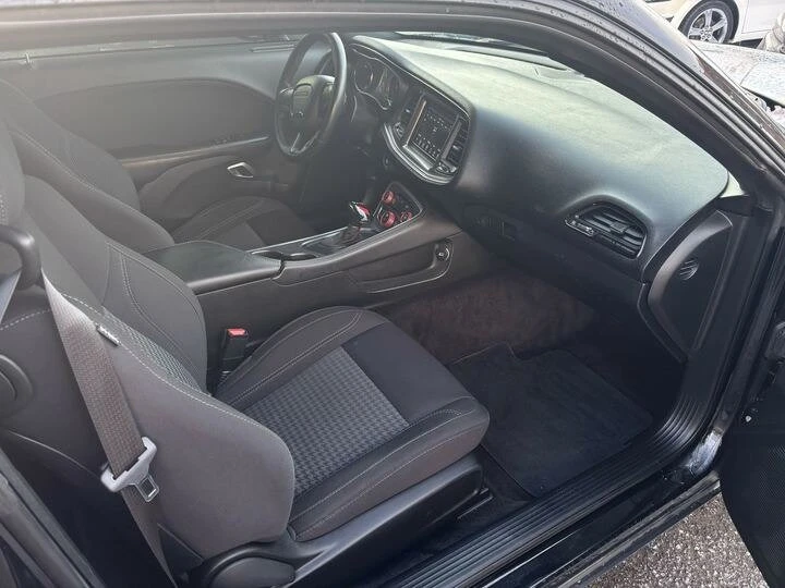 2018 Dodge Challenger 3rd Gen - Image 13 of 17