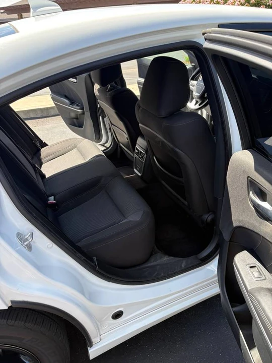 2018 Dodge Charger 7th Gen - Image 9 of 19