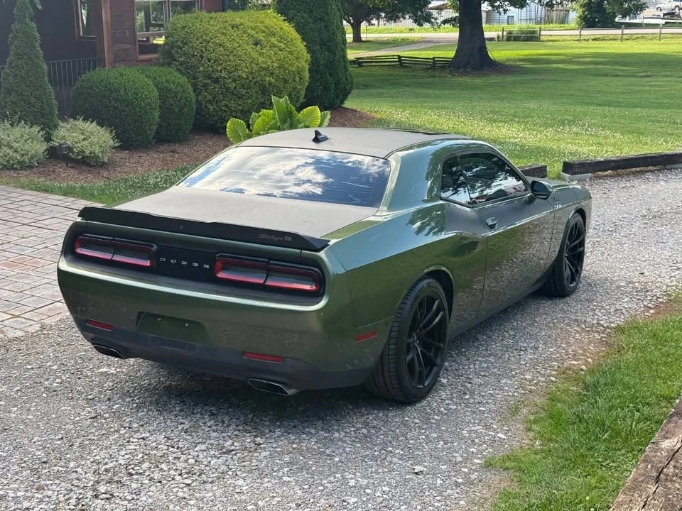 2018 Dodge Challenger SRT8 & 392 3rd Gen - Image 5 of 10