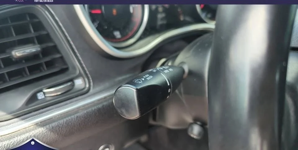 2018 Dodge Challenger 3rd Gen - Image 15 of 20