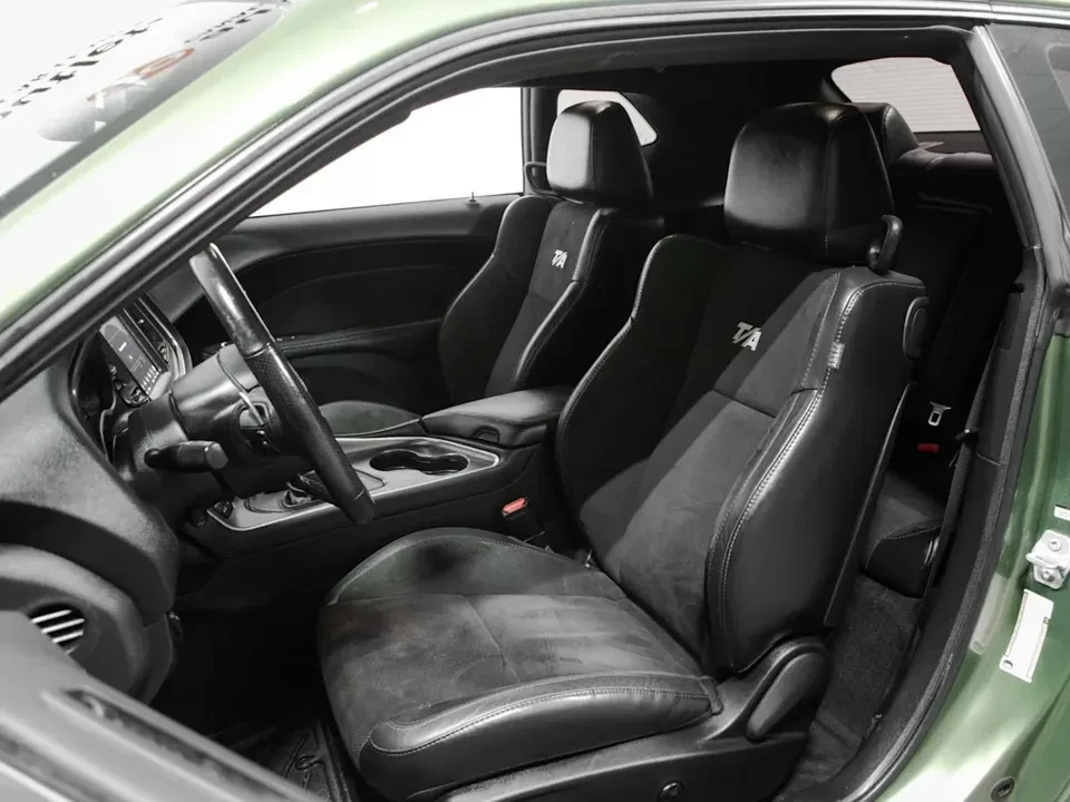 2018 Dodge Challenger 3rd Gen - Image 12 of 17