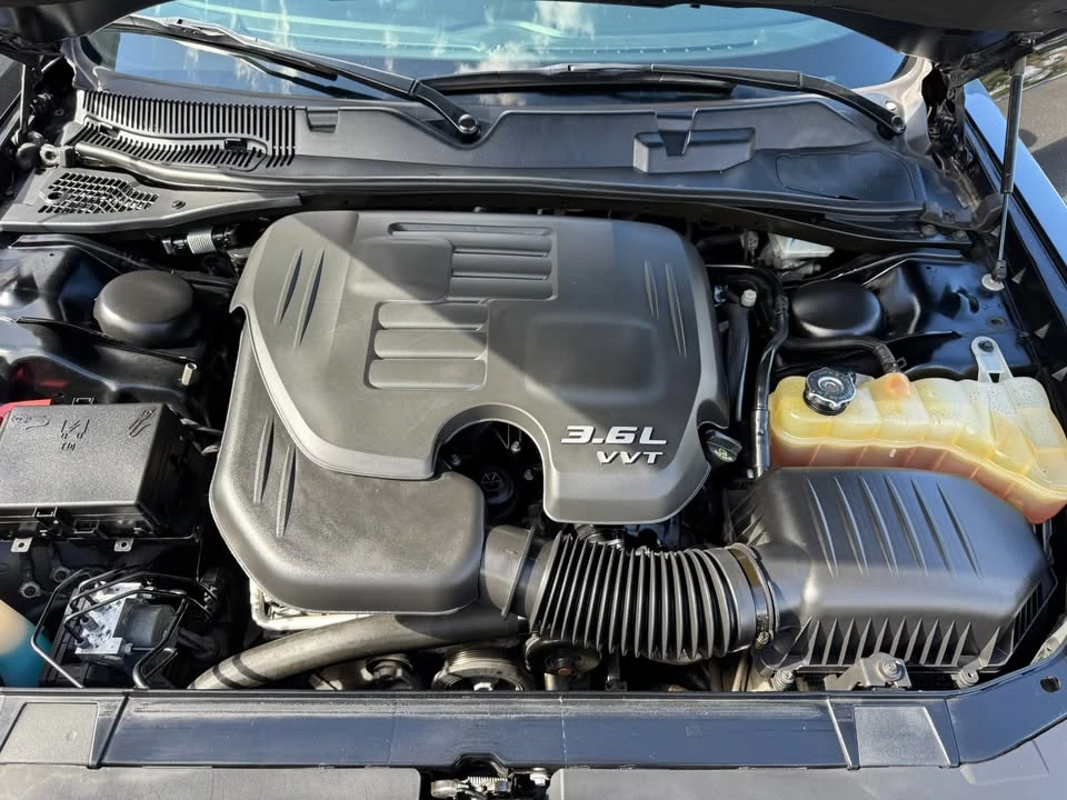 2018 Dodge Challenger 3rd Gen - Image 11 of 20