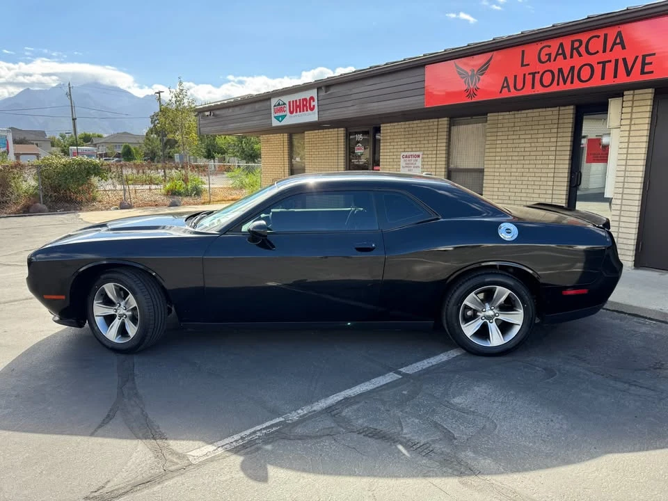 2018 Dodge Challenger 3rd Gen - Image 2 of 20