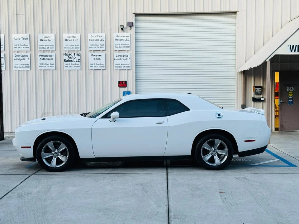 2018 Dodge Challenger 3rd Gen - Image 8 of 14