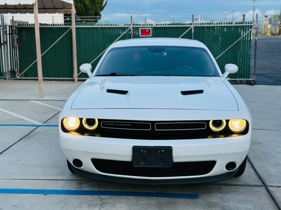 2018 Dodge Challenger 3rd Gen - Image 2 of 14