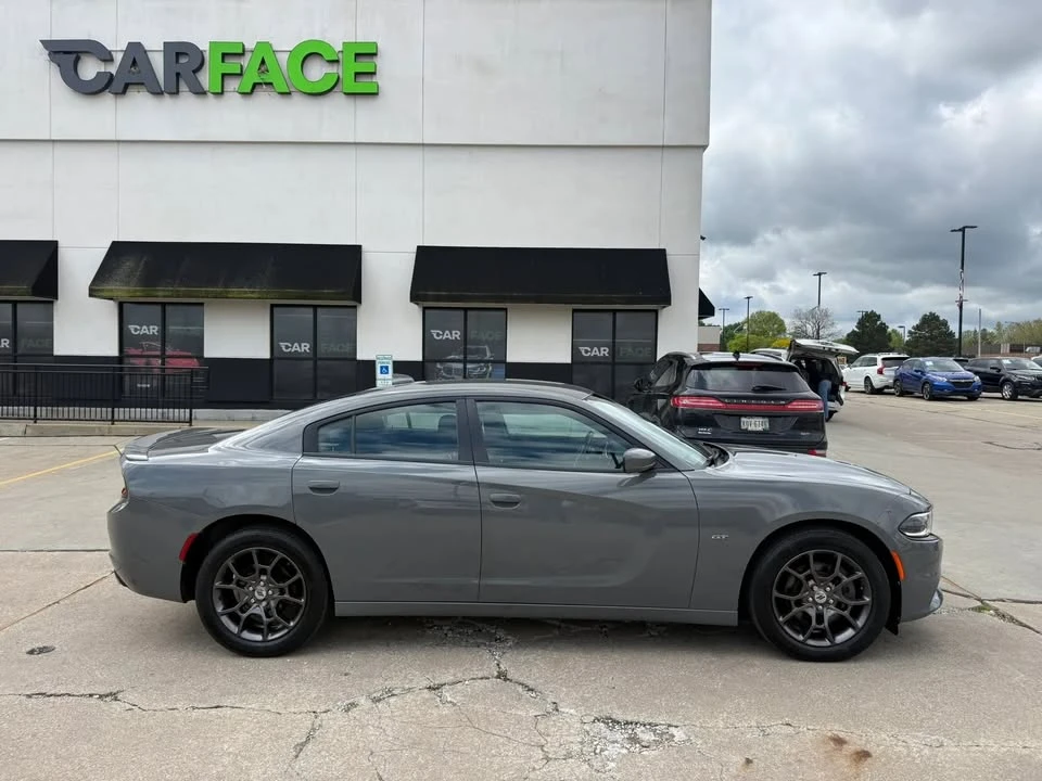 2018 Dodge Charger 7th Gen - Image 9 of 17