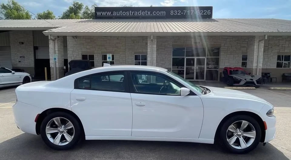 2018 Dodge Charger 7th Gen - Image 5 of 10