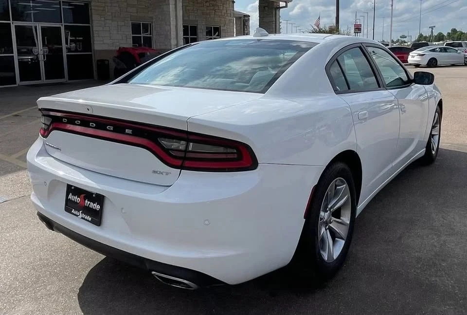 2018 Dodge Charger 7th Gen - Image 3 of 10