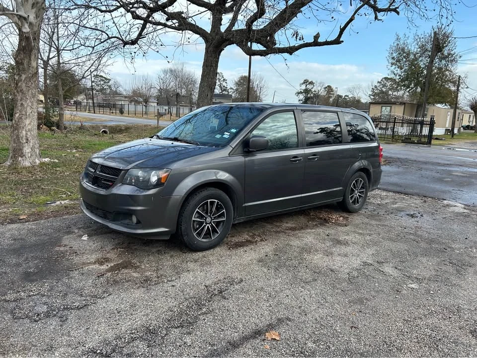2018 Dodge Caravan - Image 9 of 9