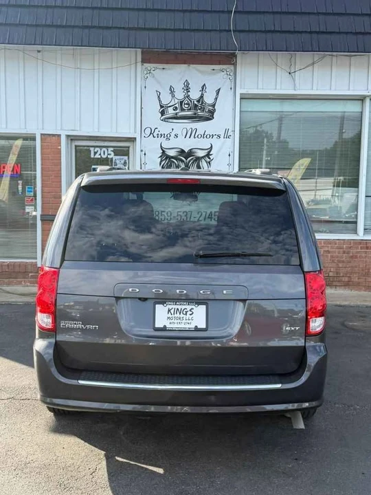 2018 Dodge Caravan - Image 4 of 18