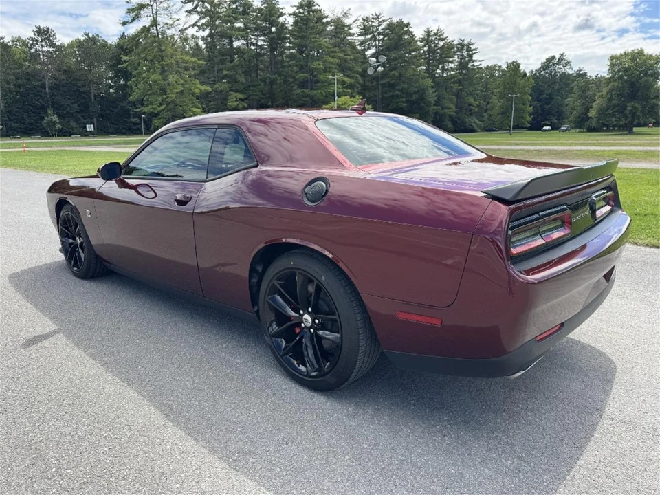 2018 Dodge Challenger 3rd Gen - Image 2 of 27