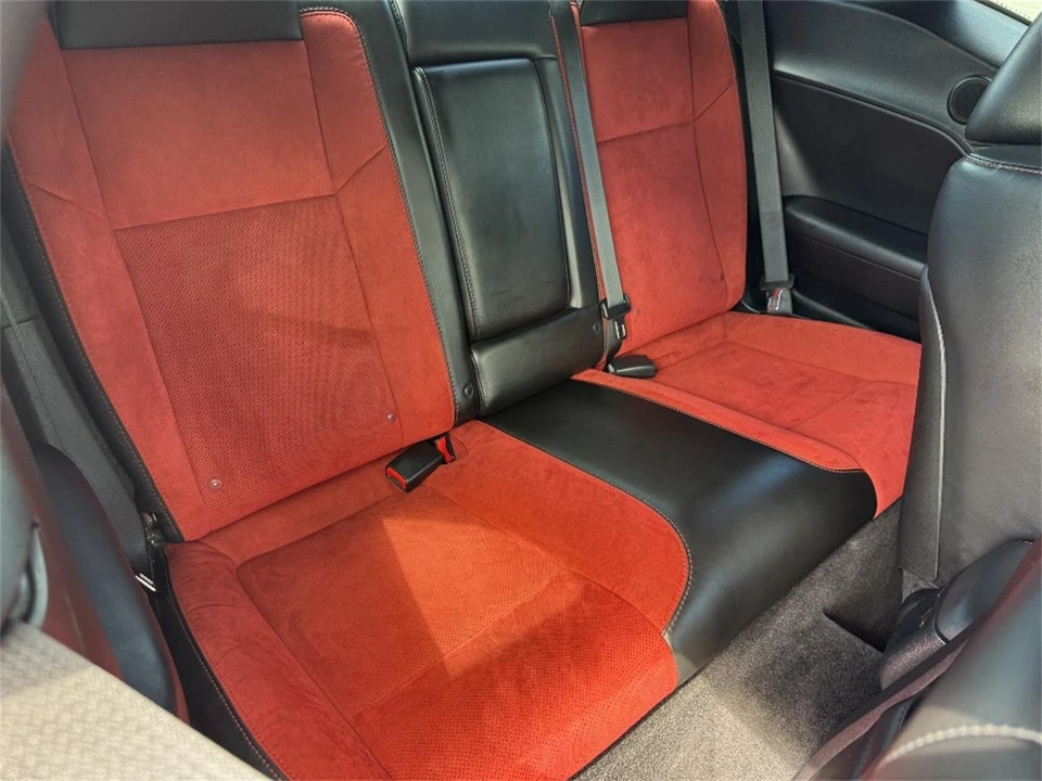 2018 Dodge Challenger 3rd Gen - Image 19 of 27
