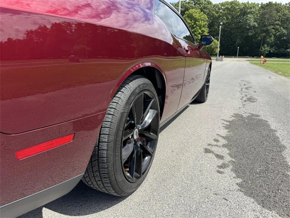 2018 Dodge Challenger 3rd Gen - Image 10 of 27
