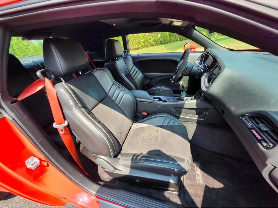 2018 Dodge Challenger 3rd Gen - Image 4 of 8