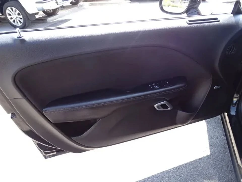 2018 Dodge Challenger 3rd Gen - Image 13 of 16