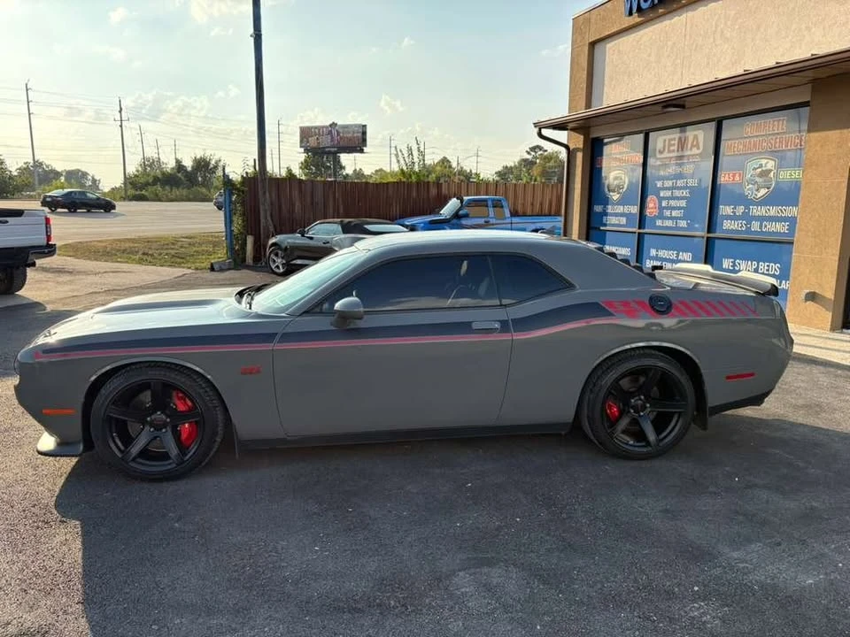 2018 Dodge Challenger 3rd Gen - Image 2 of 19