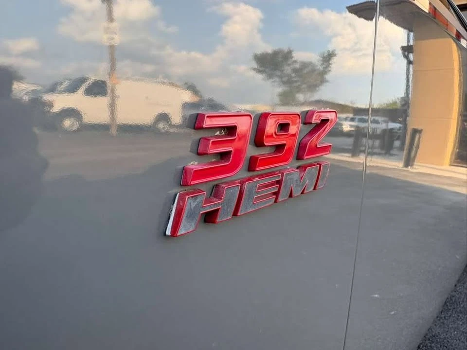 2018 Dodge Challenger 3rd Gen - Image 17 of 19