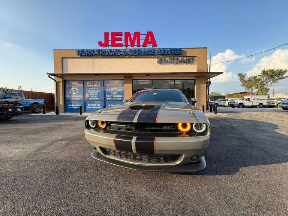 2018 Dodge Challenger 3rd Gen - Image 8 of 19