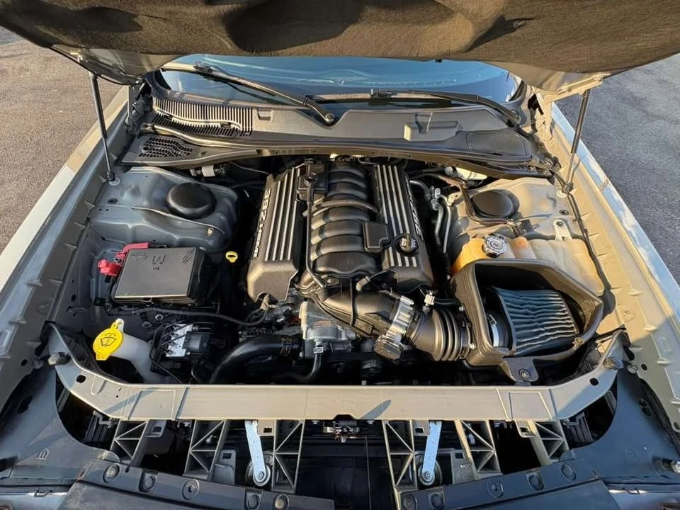 2018 Dodge Challenger 3rd Gen - Image 18 of 19
