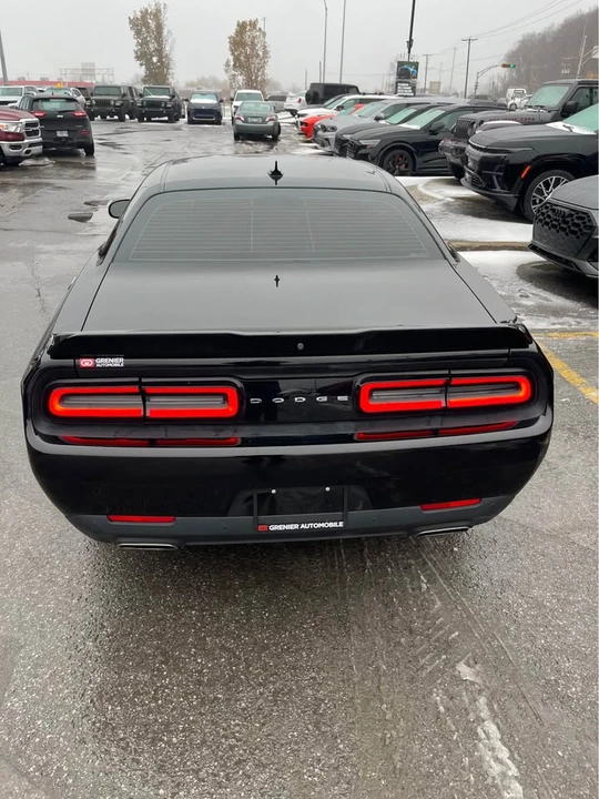 2018 Dodge Challenger 3rd Gen - Image 5 of 9