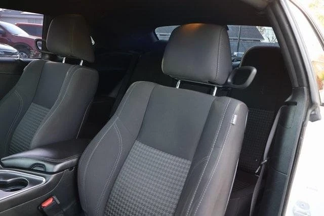 2018 Dodge Challenger 3rd Gen - Image 10 of 11