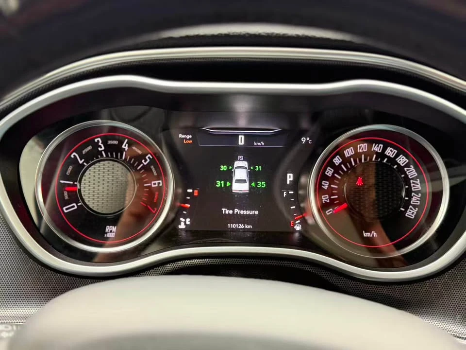 2018 Dodge Challenger 3rd Gen - Image 17 of 20