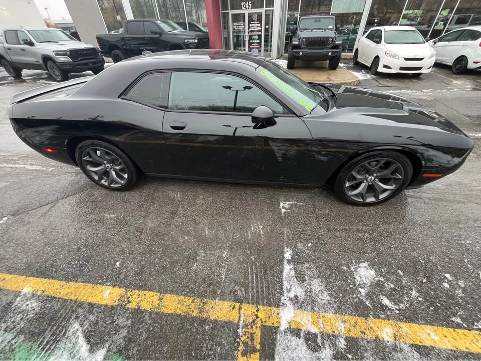 2018 Dodge Challenger 3rd Gen - Image 3 of 9