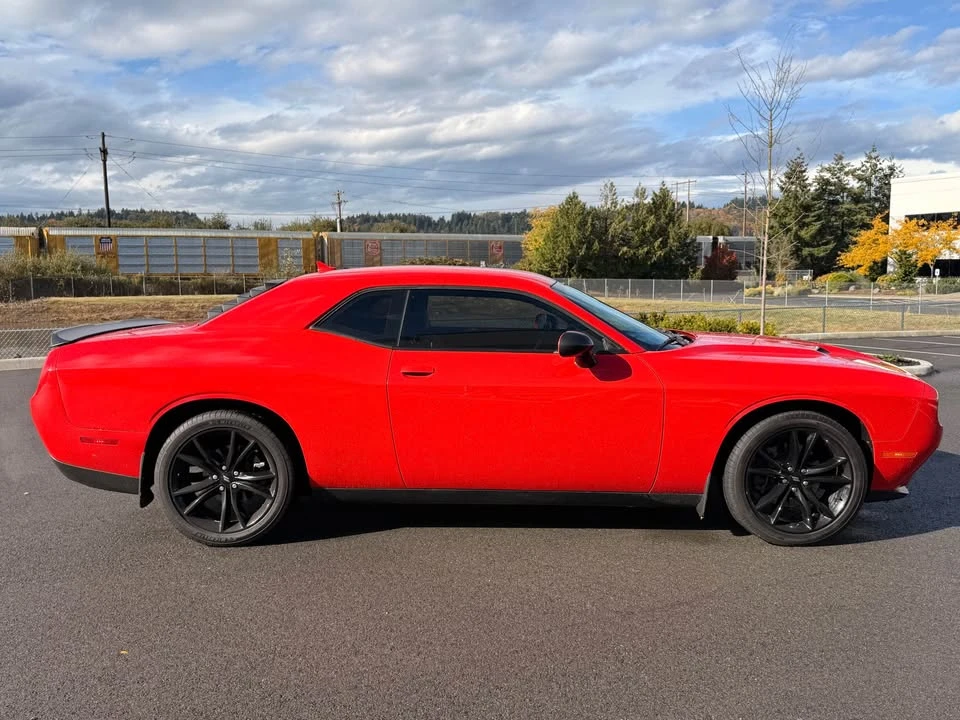 2018 Dodge Challenger 3rd Gen - Image 8 of 16