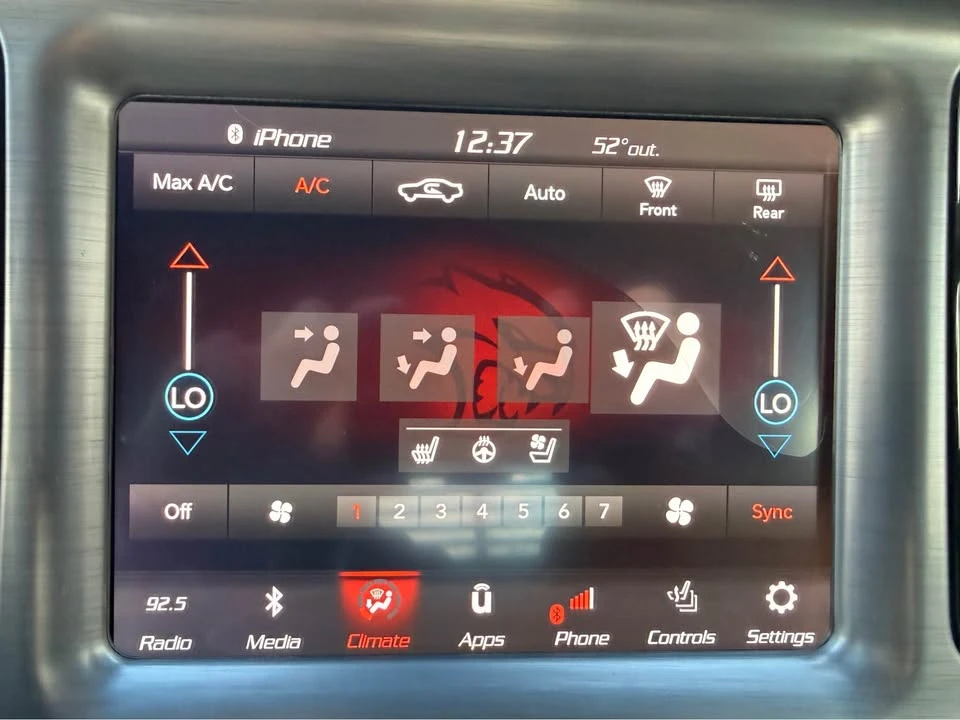 2018 Dodge Challenger 3rd Gen - Image 11 of 16
