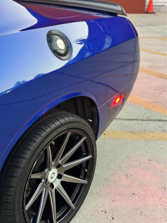 2018 Dodge Challenger - Image 9 of 11