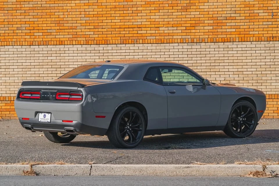 2018 Dodge Challenger 3rd Gen - Image 10 of 20