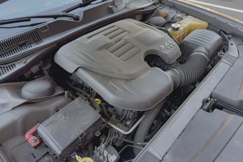 2018 Dodge Challenger 3rd Gen - Image 19 of 20