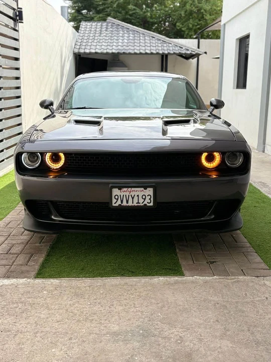 2018 Dodge Challenger 3rd Gen - Image 2 of 11