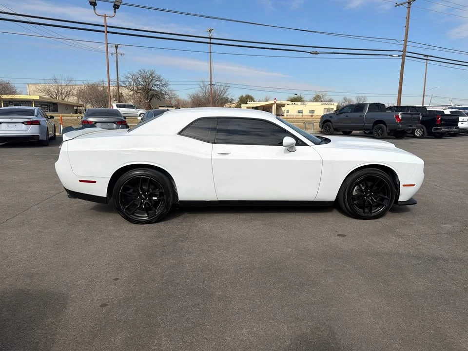 2018 Dodge Challenger 3rd Gen - Image 5 of 10