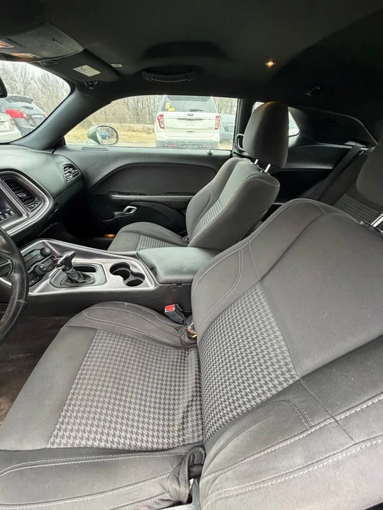 2018 Dodge Challenger 3rd Gen - Image 5 of 9