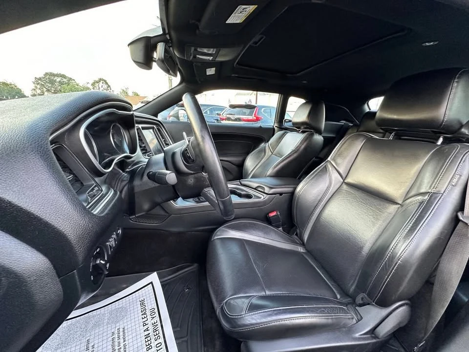 2018 Dodge Challenger 3rd Gen - Image 19 of 20