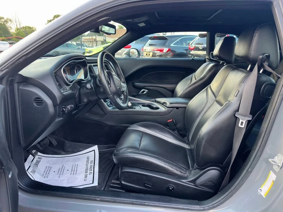 2018 Dodge Challenger 3rd Gen - Image 16 of 20