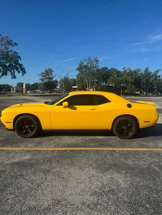 2018 Dodge Challenger 3rd Gen - Image 2 of 15
