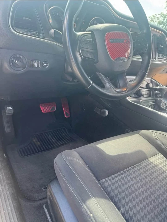 2018 Dodge Challenger 3rd Gen - Image 8 of 15